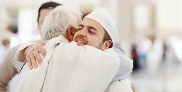 İslâm’a Zarar Vermiş Birini Sevmenin Hükmü Nedir?