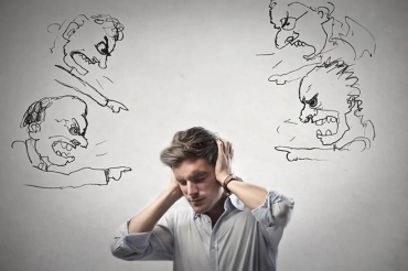 Müslümanın Şüphe ve Vesvese Yaşaması Dinden Çıkarır mı?